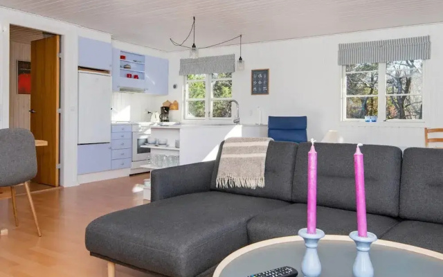 5 Person Holiday Home in Glesborg-by Traum