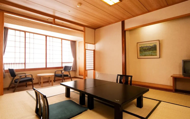Hotel Ravie Kawaryo