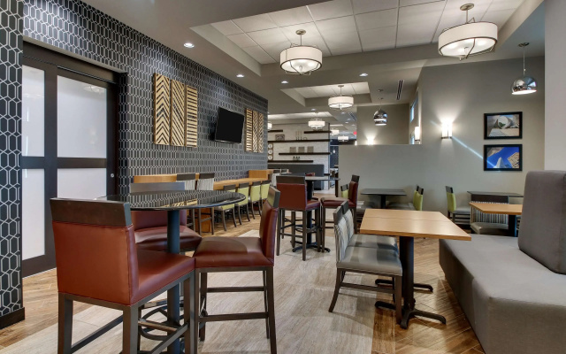 Drury Inn & Suites Columbus Polaris