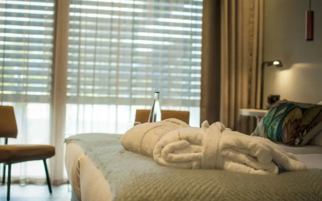 Hôtel Restaurant & Spa Port-Conty