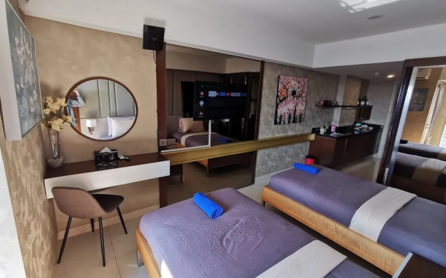 Warhol Residences Simpang Lima