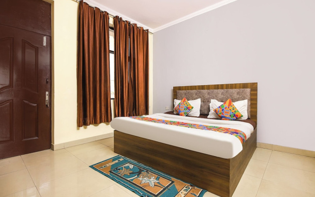 Fabhotel 9 Palm