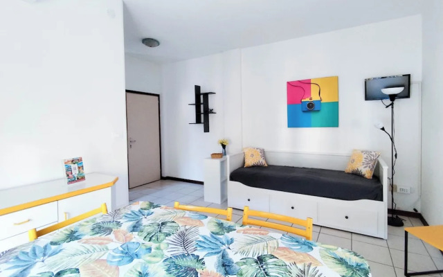 Cozy Flat by the Beach