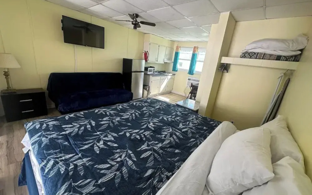 Searay Motel