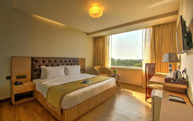 Hotel 91 Huda City Centre