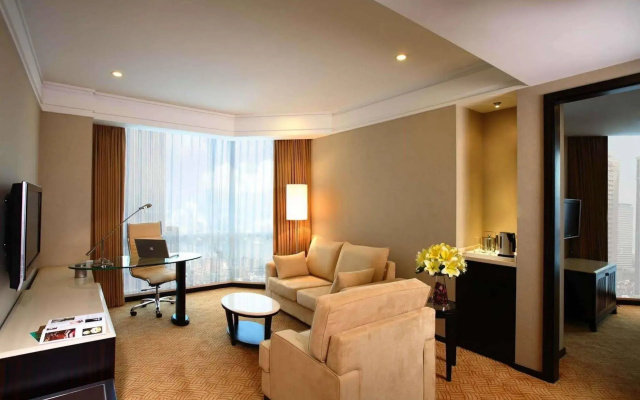 Cyts Greentree Eastern International Hotel