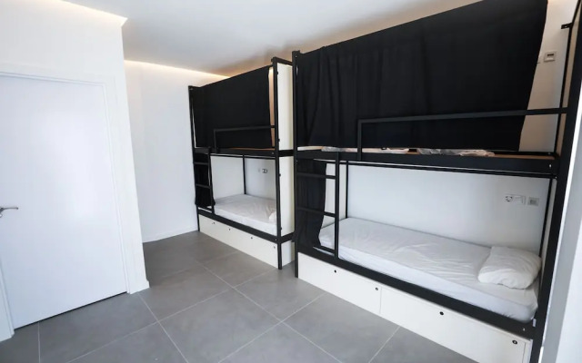 Hostel MYD La Latina