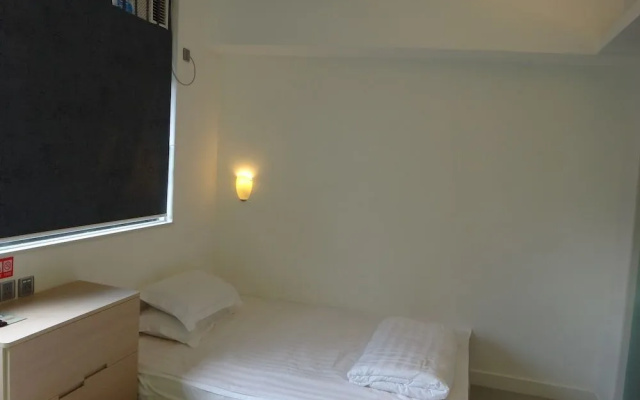 Panda's Hostel - Stylish