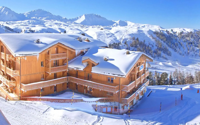 Stylish Apartment With a Balcony in Rolling Belle Plagne