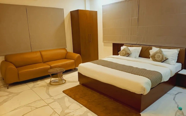 Hotel Nidhi Shree
