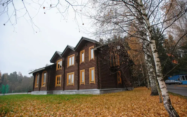 Загородный клуб «Флора Парк»
