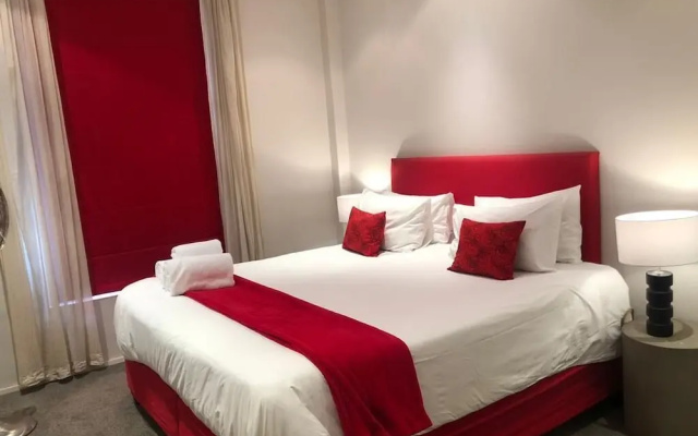 Lovely one Bedroom Open Plan Apartment