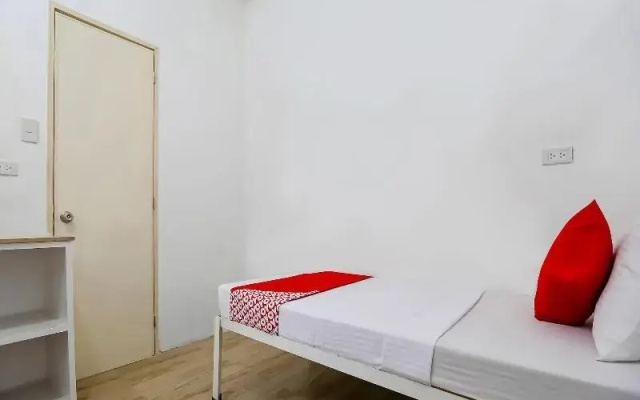 OYO 665 Pasay Centrale Hotel