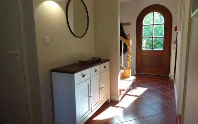 Holiday Home Gray Seal