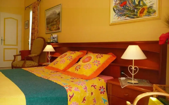 Chambres dHotes Villa LOlivière