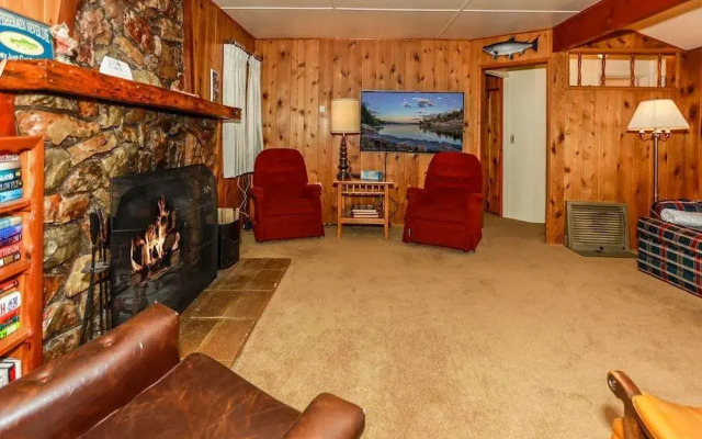 The Petite Cabin