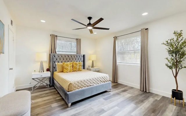 Stylish Avondale Home Pet-friendly & Walkable