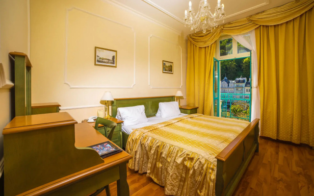 Interhotel Central
