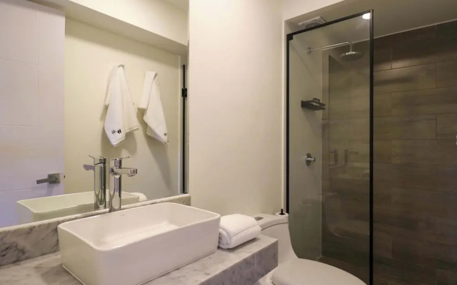 w Amazing Cozy 3BR w Balcony in Miraflores