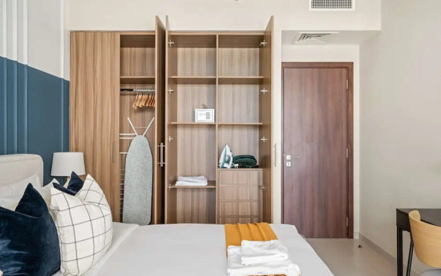 Silkhaus Luxury 2BR Maid Free Beach Access