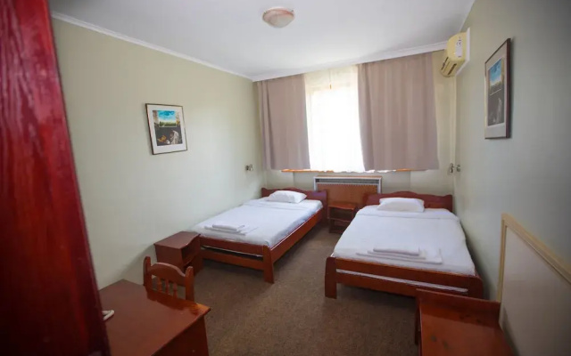 Hotel Ustra