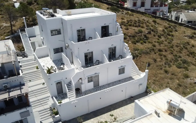 Merichas Sea View Suites