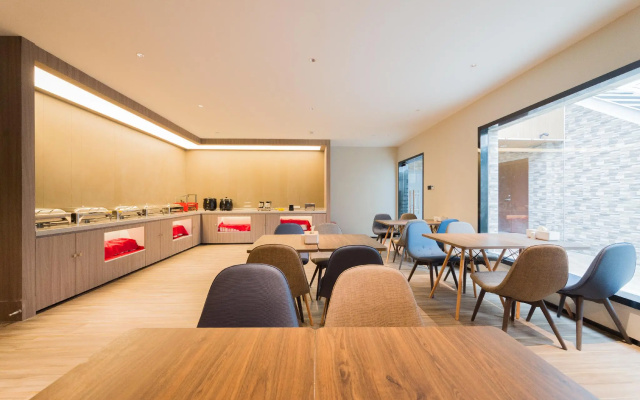 Hanting Hotel Wuxi Lingshan Scenic Spot