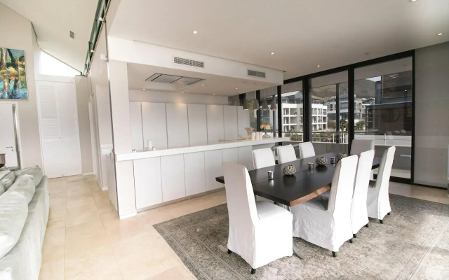 Mountain Marina Luxury Apartments