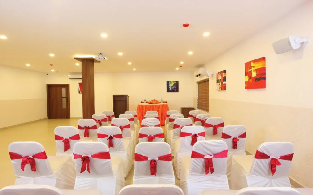 Park Residency Adoor