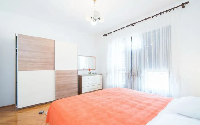 Apartment Mirjana