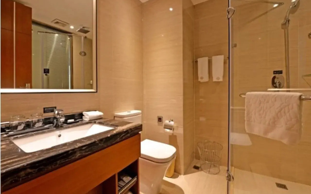 Reethi Rah Hotel