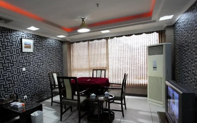 Jun Lin Hotel