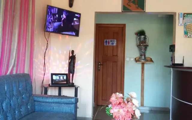 Tchatcha Hotel