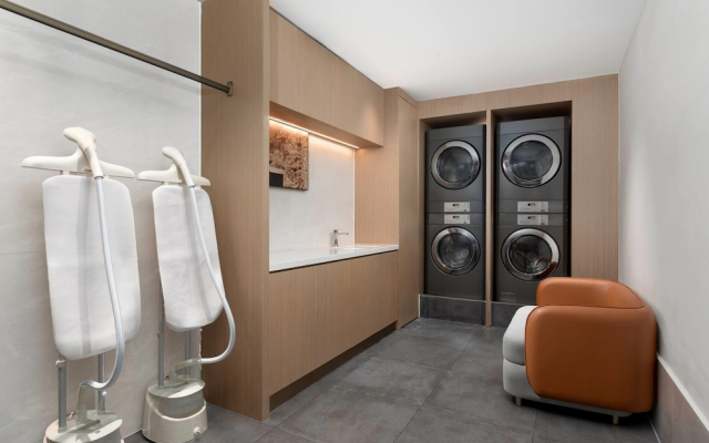 Days Hotel By Wyndham Leshan Downtown