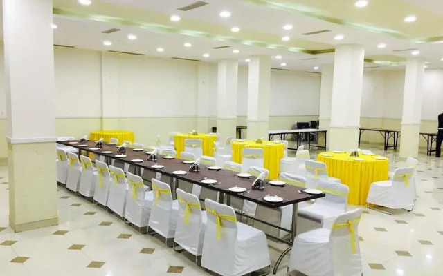 Shiv Hotel