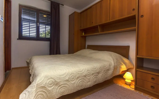 Apartment Jadranka