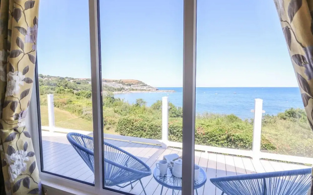 8 Harbour View