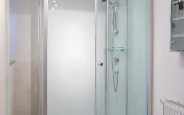 Moor Apartment 2