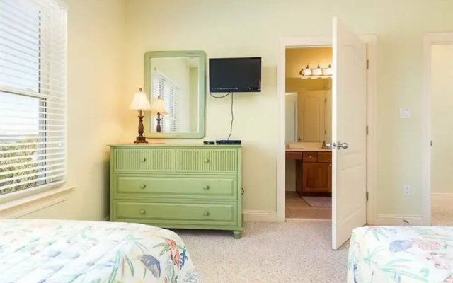 Drottningholm by Meyer Vacation Rentals