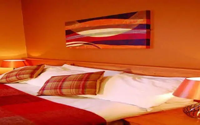 Smiths Hotel