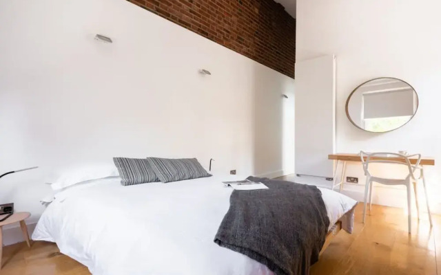 The Latimer Road Escape - Modern 4bdr House With Garden