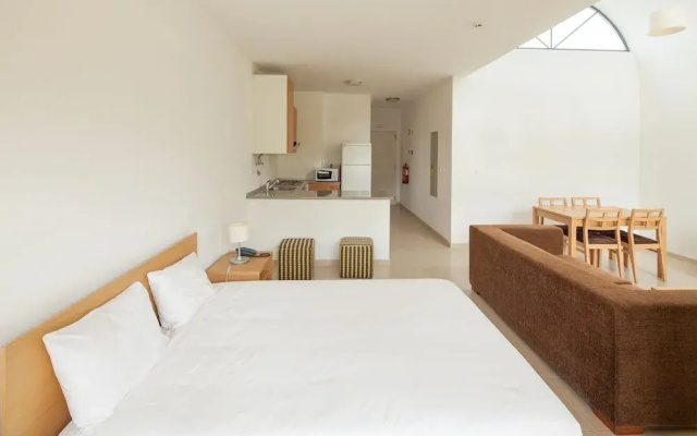 Arrabida Resort & Golf Academy