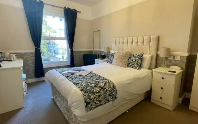 Lynton House