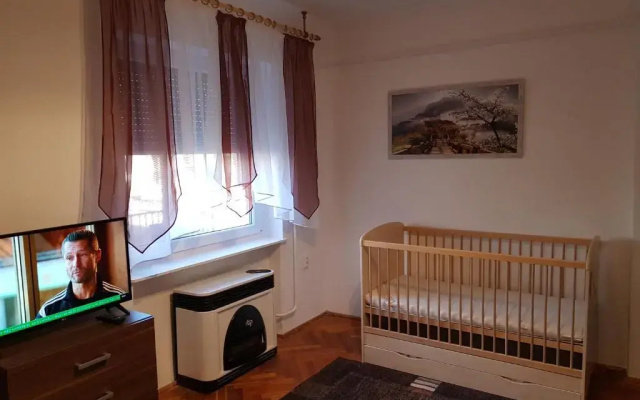 Lia Apartman