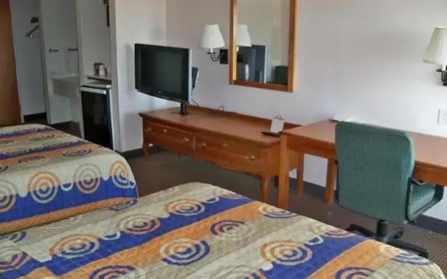 Days Inn & Suites by Wyndham Denver International Airport