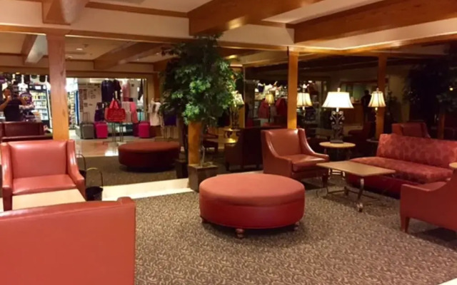 GetAways at Jockey Club