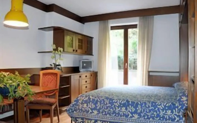 Hotel Carlone