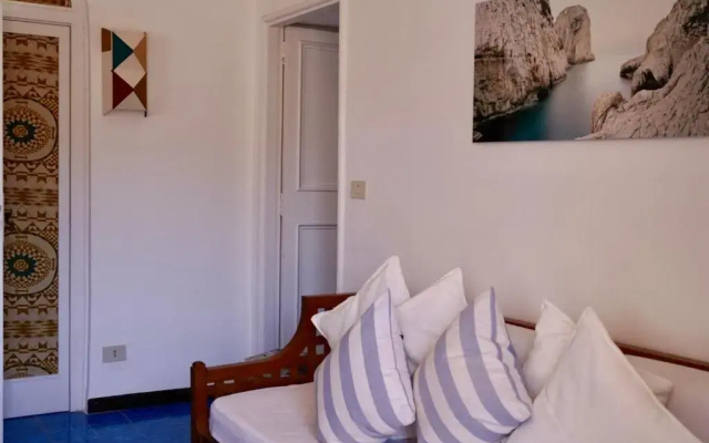Two bedrooms Capri style home near Piazzetta
