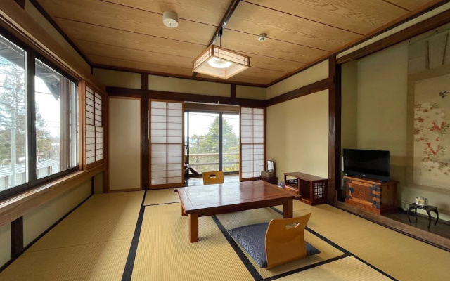 Yadoya Shiroganeya