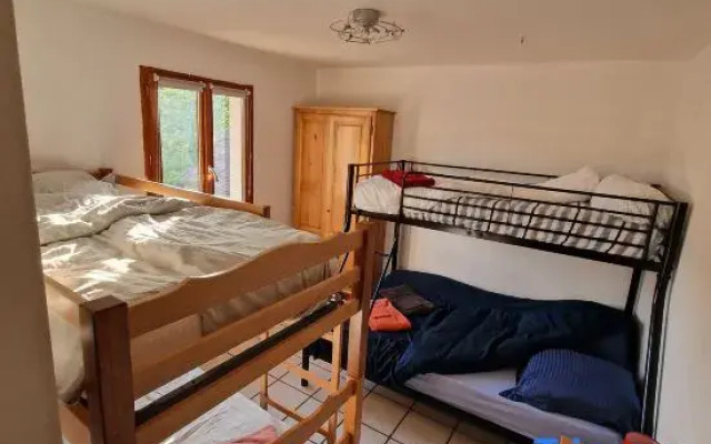 Charming 5-Bedroom Perigord Retreat with Pool and Garden